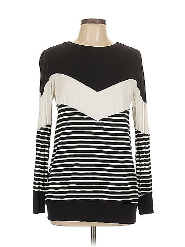 Magic Fit Long Sleeve Top (view 1)