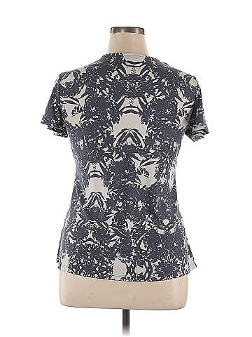Daisy Fuentes Short Sleeve T-Shirt (view 2)