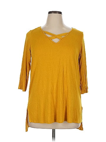 Kim & Cami 3/4 Sleeve Top (view 1)