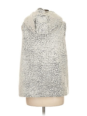CoffeeShop Faux Fur Vest (view 2)