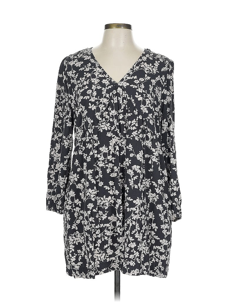 Pre-owned Old Navy Casual Dress In Gray