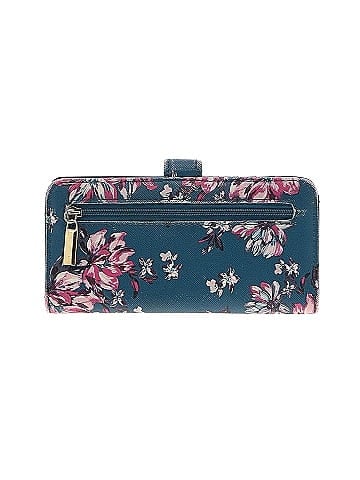 Unbranded Wallet (view 2)