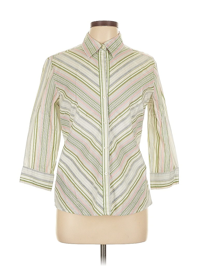 Click to view more detailed imagery on our partner's website Pre-owned New York And Company 3/4 Sleeve Button Down Shirt In Green