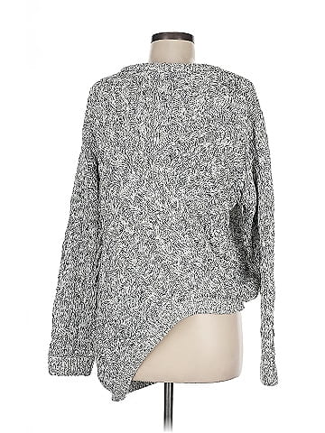 Cameo Pullover Sweater (view 2)