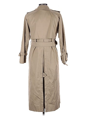 Burberry Trenchcoat (view 2)