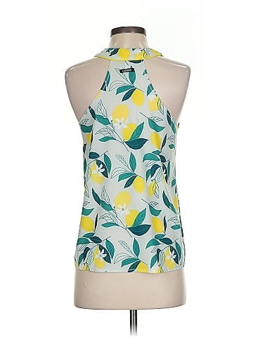 Oiselle Sleeveless Blouse (view 2)