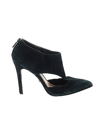 Pour La Victoire Heels (view 1)