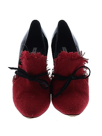 Manolo Blahnik Heels (view 2)