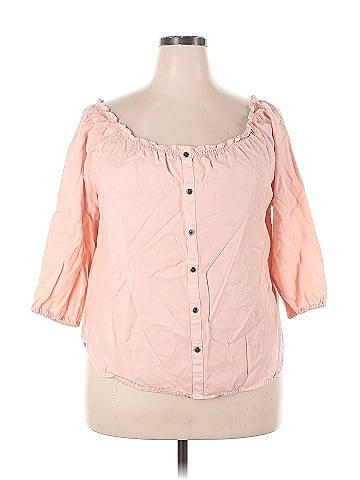 Soho JEANS NEW YORK & COMPANY 3/4 Sleeve Blouse (view 1)