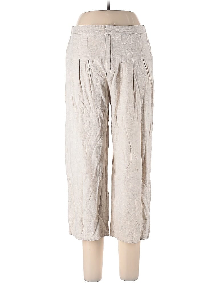 Click to view more detailed imagery on our partner's website Pre-owned Assorted Brands Casual Pants In White