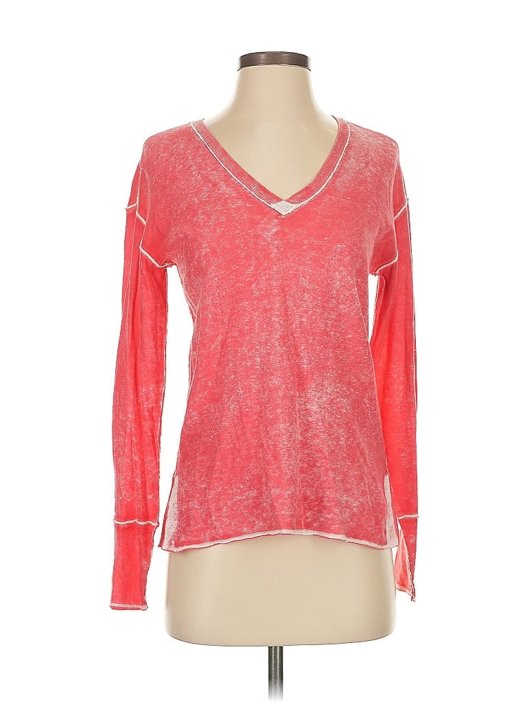 Pre-owned Ecru Long Sleeve Top Red V Neck Tops