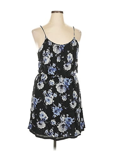 Sweet Rain Casual Dress (view 1)