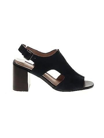 Market and Spruce Heels (view 1)