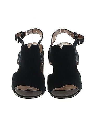 Market and Spruce Heels (view 2)