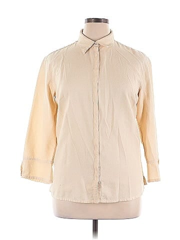 Mountain Hardwear 3/4 Sleeve Button-Down Shirt (view 1)