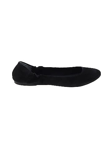 Nina Flats (view 1)