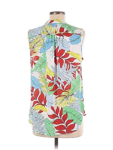 Violet & Claire Sleeveless Blouse (view 2)