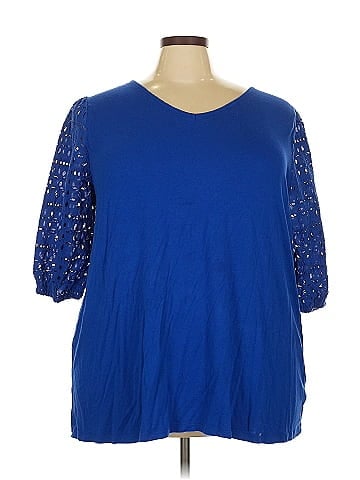 Liz & Me 3/4 Sleeve Top (view 1)