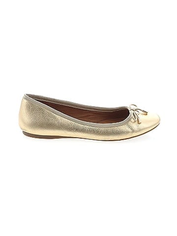 Coach Flats (view 1)