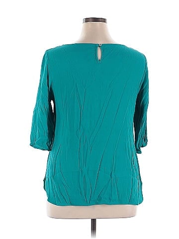 Violet & Claire 3/4 Sleeve Blouse (view 2)