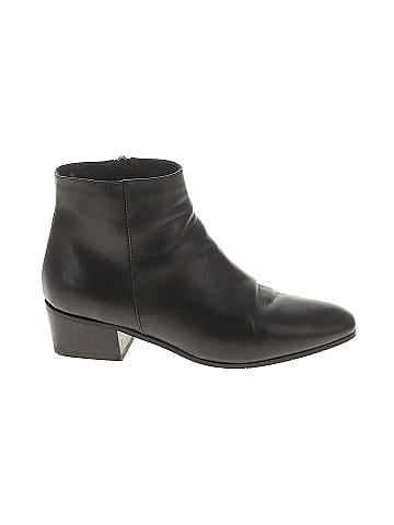 AQUATALIA Ankle Boots (view 1)