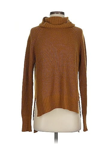 RD Style Turtleneck Sweater (view 1)