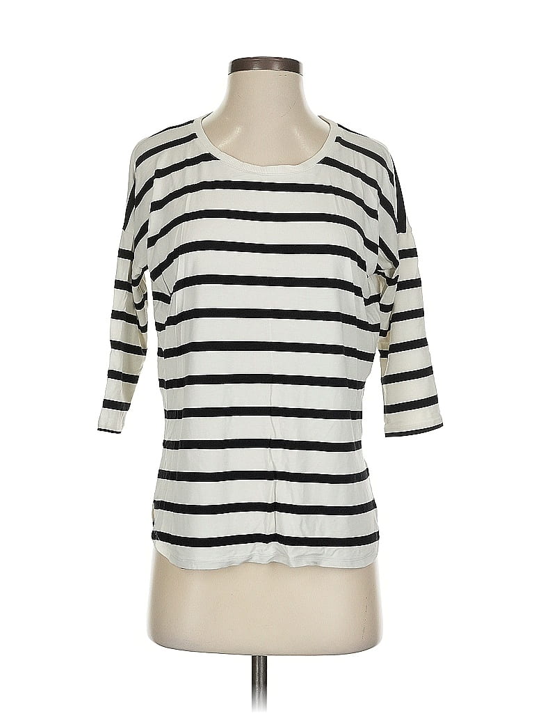 Click to view more detailed imagery on our partner's website Pre-owned Club Monaco 3/4 Sleeve T-shirt In White