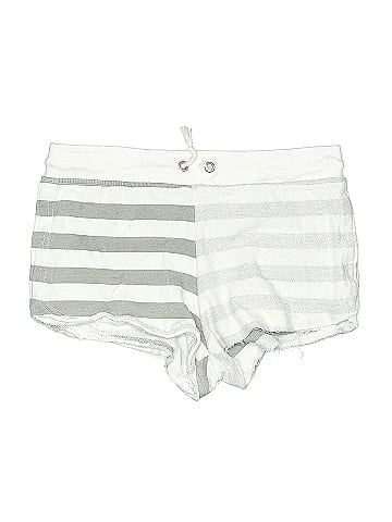 Momentum Shorts (view 1)
