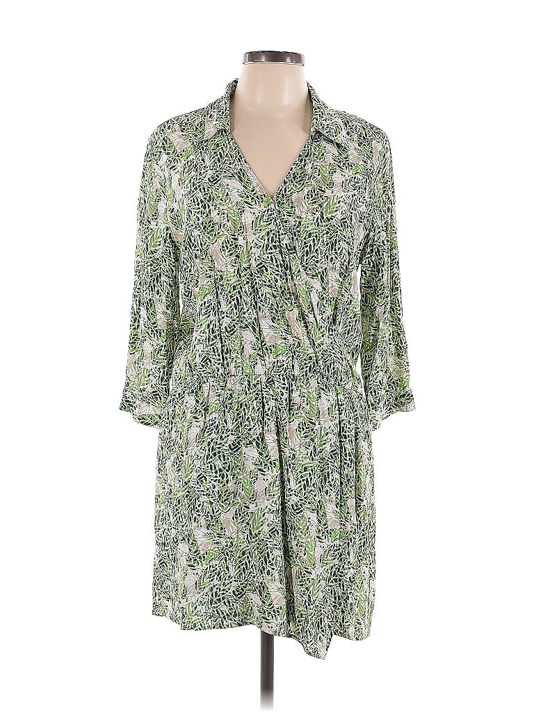 Pre-owned Cabi Casual Dress In Green