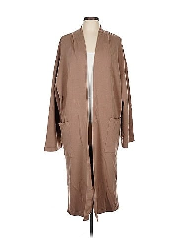 Leze the label Cardigan (view 1)