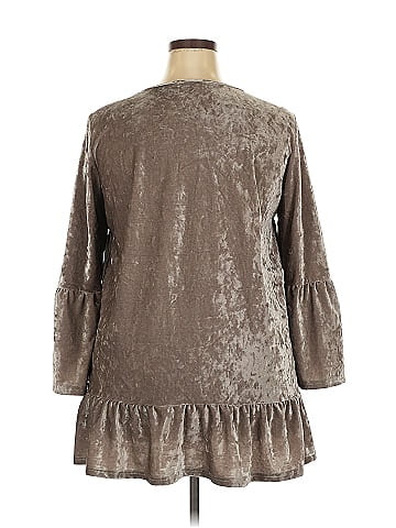 Lily by Firmiana 3/4 Sleeve Blouse (view 2)