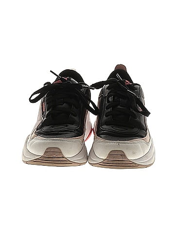 Puma Sneakers (view 2)