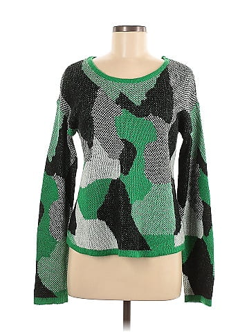 BB Dakota Pullover Sweater (view 1)