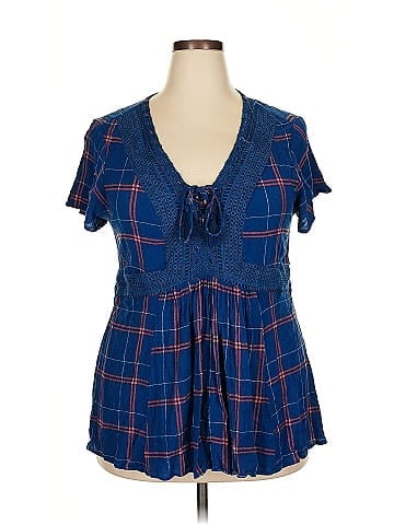 Torrid Short Sleeve Blouse (view 1)