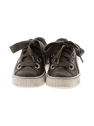 Puma Sneakers (view 2)