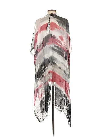 Coco + Carmen Poncho (view 2)