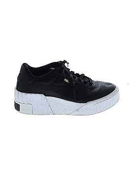 Puma Sneakers