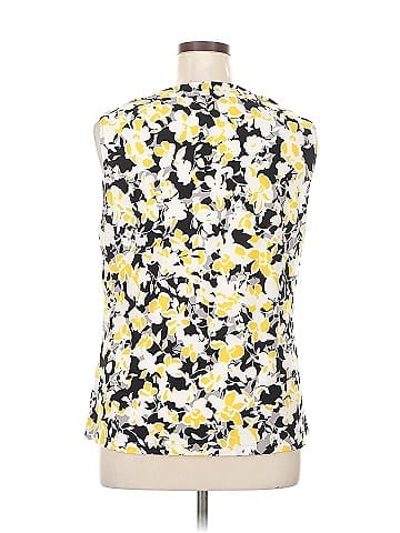 Kasper Sleeveless Blouse (view 2)