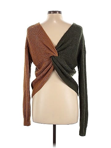 No Boundaries Pullover Sweater (view 2)