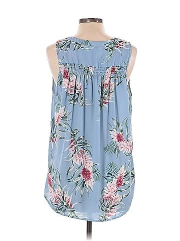 dalia Sleeveless Blouse (view 2)