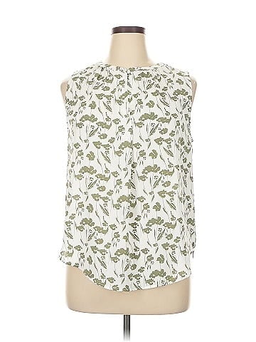 Fun2Fun Sleeveless Blouse (view 1)