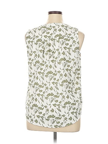 Fun2Fun Sleeveless Blouse (view 2)
