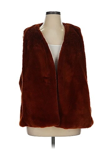 Stella & Dot Faux Fur Vest (view 1)
