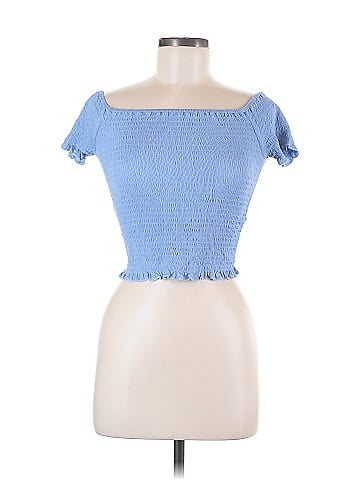 Essentials by Full Tilt Short Sleeve Top (view 1)