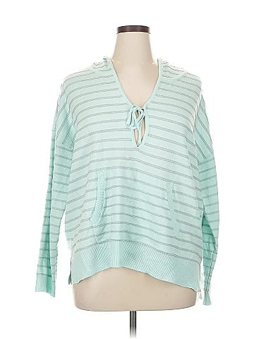 Soho Street New York & Company Pullover Sweater (view 1)