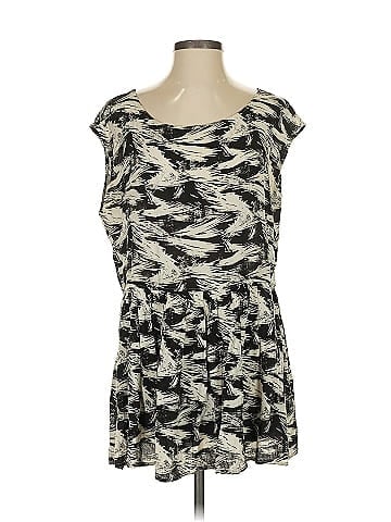 I Love H81 Casual Dress (view 1)