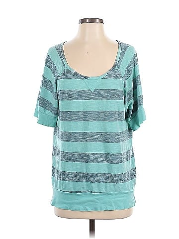 Hard Tail Short Sleeve Top (view 1)
