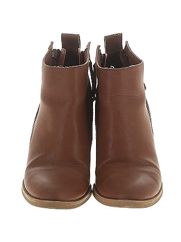 DV Ankle Boots (view 2)