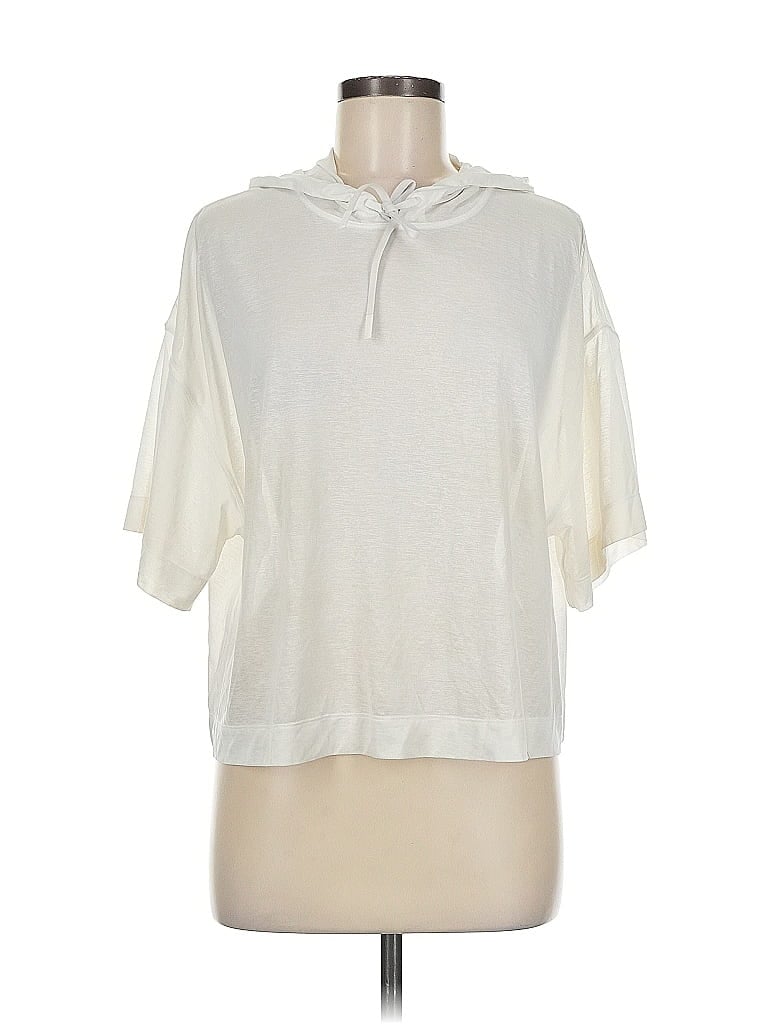 Click to view more detailed imagery on our partner's website Pre-owned Athleta Short Sleeve T-shirt In White