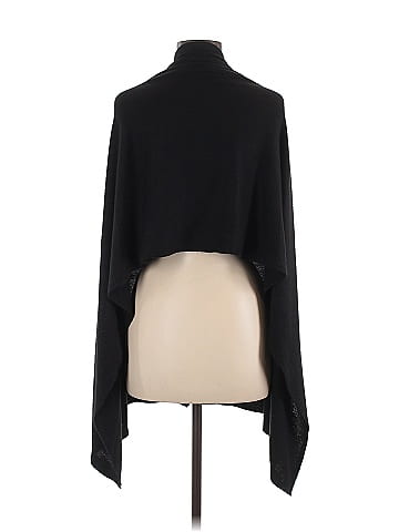 Coco + Carmen Poncho (view 2)
